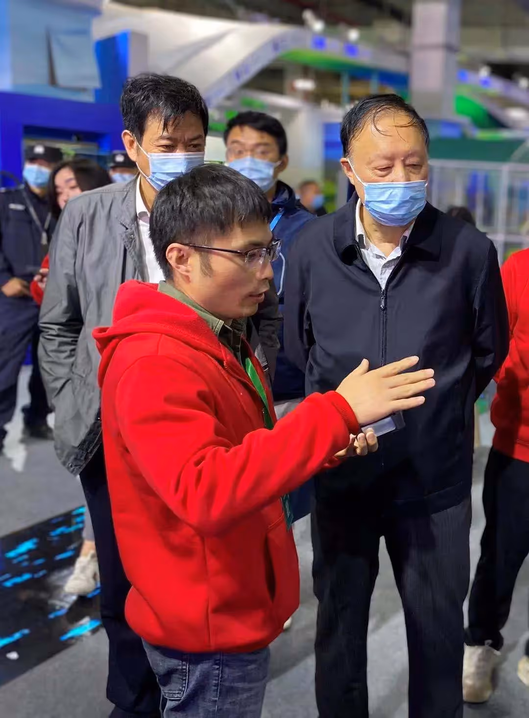 浙江省原人大常委会副主席茅临生、农业农村厅副厅长蔡元杰莅临指导云合